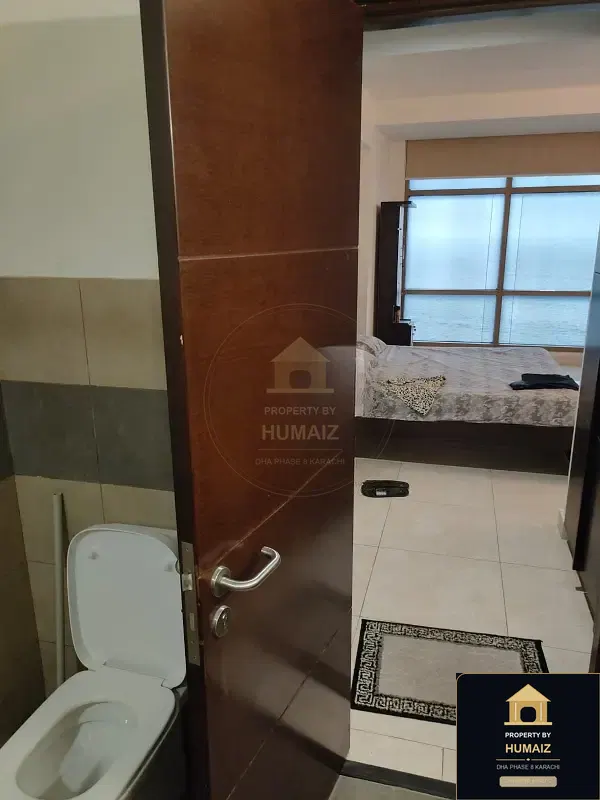 2-Bedroom Luxury Apartment (Sea Facing, 4 Bath, Suite 23) at Pearl Towers For Sale in DHA Phase 8 Karachi — Photograph 4