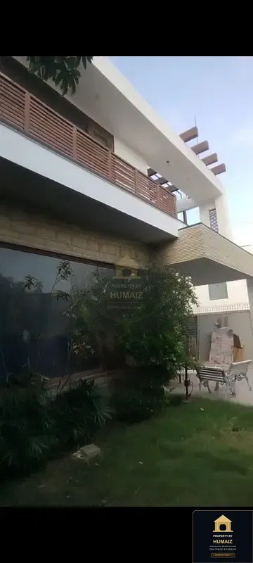 500 Sq. Yd. 5-Bedroom Luxury Villa (Basement, 6 Bath, Residence 3) at Creek Vistas For Sale in DHA Phase 8 Karachi — Photograph 2