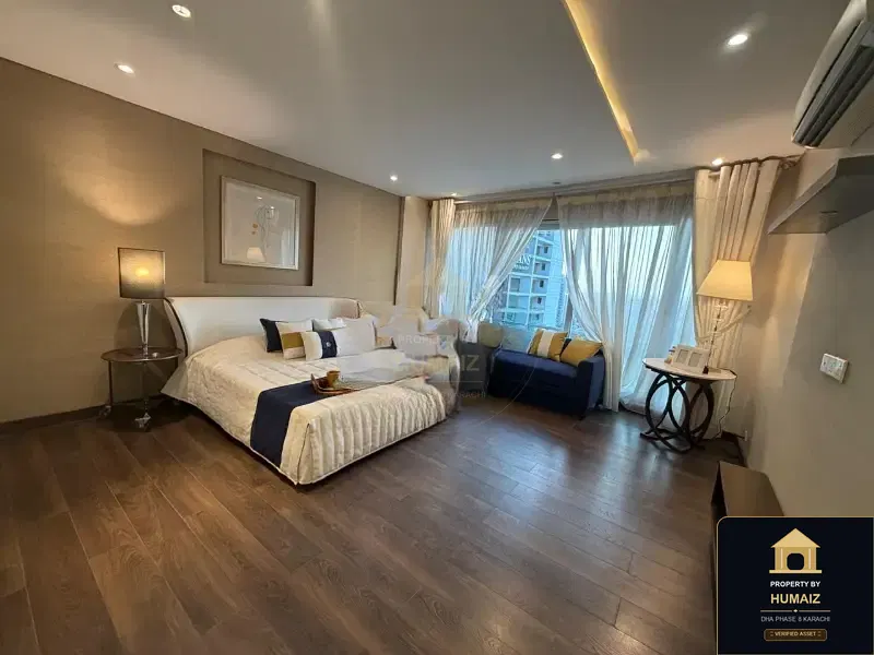 4-Bed Luxury Penthouse at The Arkadians For Sale in DHA Phase 8 Karachi — Photograph 16