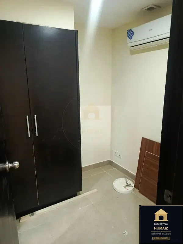 3-Bedroom Luxury Apartment (Sea Facing, 5 Bath, Suite 2) at Coral Towers For Sale in DHA Phase 8 Karachi — Photograph 29