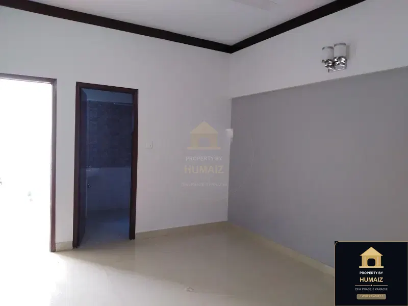 3-Bedroom Luxury Apartment (3 Bath, Suite 14) in DHA Phase 8 For Rent in DHA Phase 8 Karachi — Photograph 4