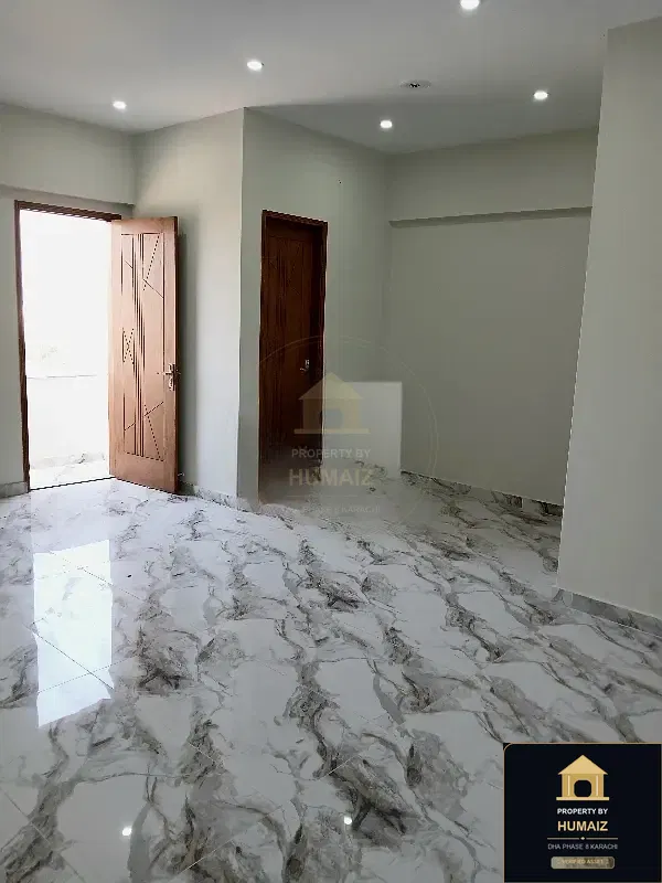 117 Sq. Yd. Corporate Office Space (Basement, Unit 1) on Zulfiqar Commercial For Rent in DHA Phase 8 Karachi — Photograph 6