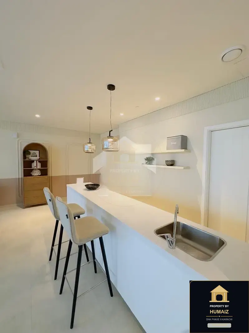 3-Bedroom Luxury Apartment (Sea Facing, 5 Bath, Suite 14) at The Views For Sale in DHA Phase 8 Karachi — Photograph 16