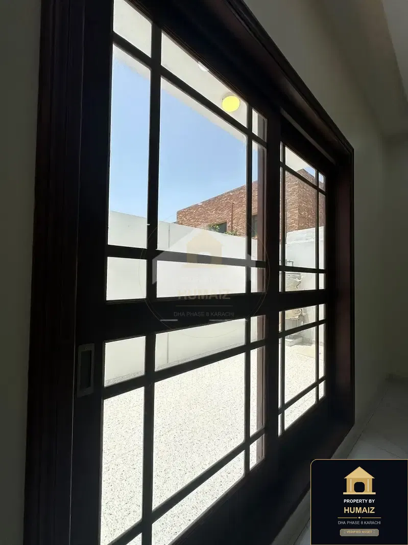 666 Sq. Yd. 6-Bedroom Luxury Villa (Basement, 7 Bath, Residence 10) in DHA Phase 8 For Sale in DHA Phase 8 Karachi — Photograph 23