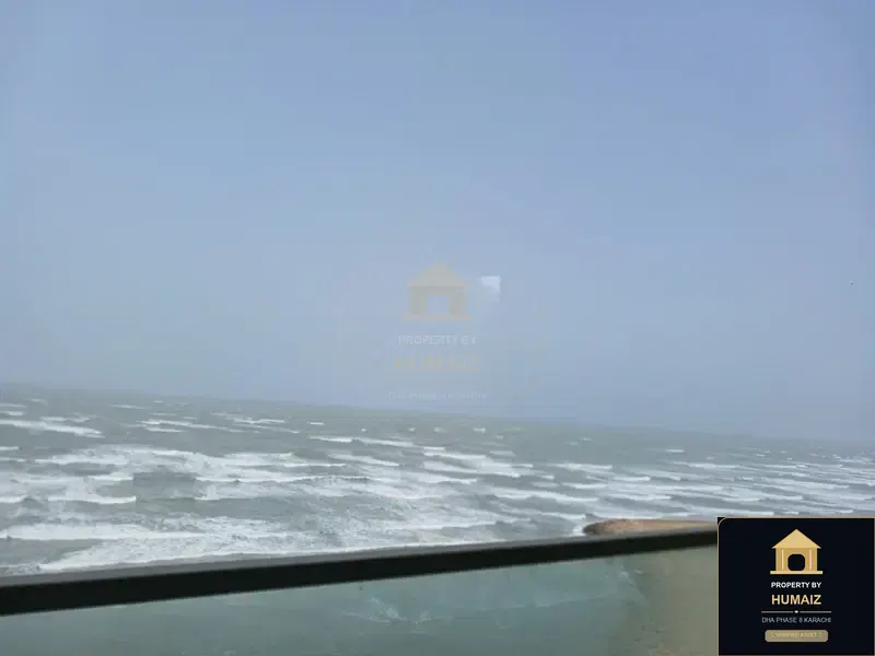 3-Bedroom Luxury Apartment (Sea Facing, 5 Bath, Suite 23) at The Views For Rent in DHA Phase 8 Karachi — Photograph 29