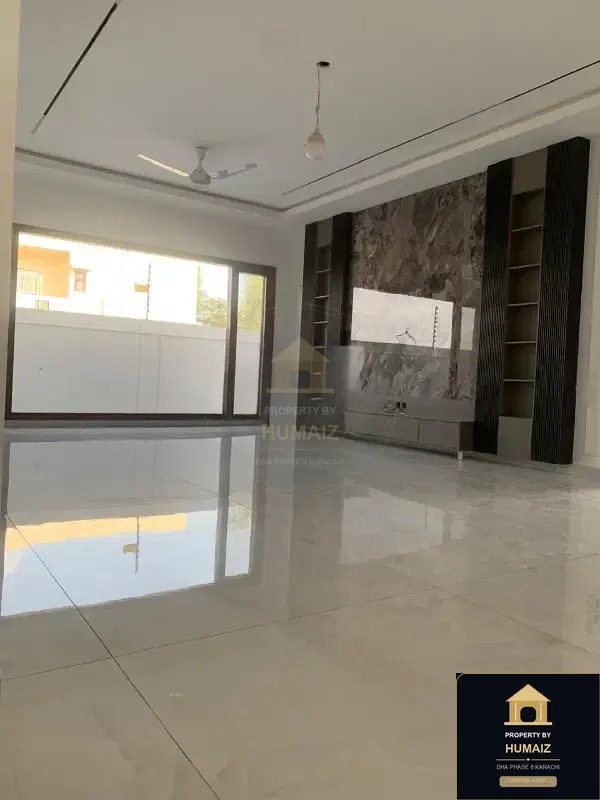 500 Sq. Yd. 6-Bedroom Luxury Villa (6 Bath, Residence 32) in DHA Phase 8 For Sale in DHA Phase 8 Karachi — Photograph 5