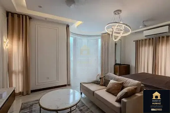 3-Bedroom Luxury Apartment (3 Bath, Suite 9) at Creek Vistas For Rent in DHA Phase 8 Karachi — Photograph 2