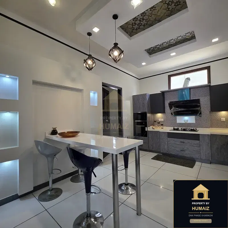 667 Sq. Yd. 6-Bedroom Luxury Villa in DHA Phase 8 For Sale in DHA Phase 8 Karachi — Photograph 4