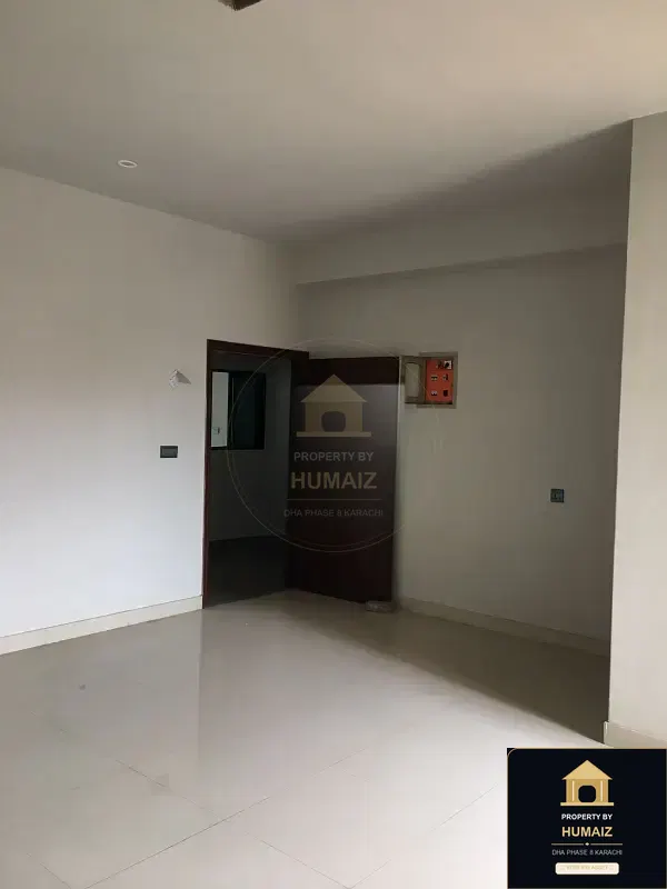 200 Sq. Yd. Commercial Building (Basement, Unit 6) in DHA Phase 8 For Rent in DHA Phase 8 Karachi — Photograph 7