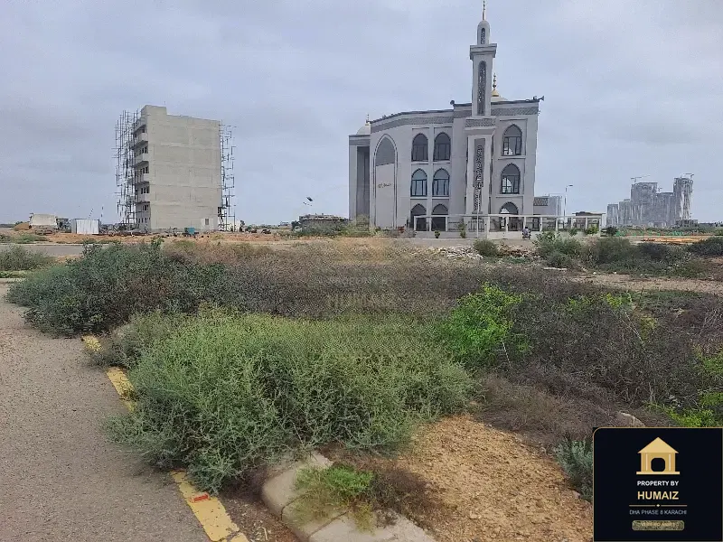 200 Sq. Yd. Commercial Plot (Parcel 53) on Peninsula Commercial For Sale in DHA Phase 8 Karachi — Photograph 2