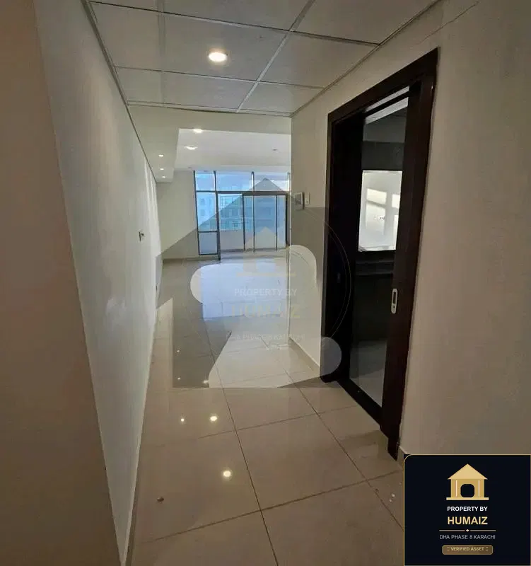 2-Bedroom Luxury Apartment (Sea Facing, 4 Bath, Suite 6) at Reef Towers For Sale in DHA Phase 8 Karachi — Photograph 5