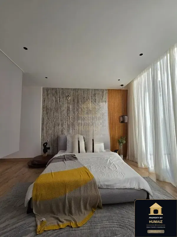 666 Sq. Yd. 5-Bedroom Luxury Villa (Basement, 6 Bath, Residence 1) in DHA Phase 8 For Sale in DHA Phase 8 Karachi — Photograph 10