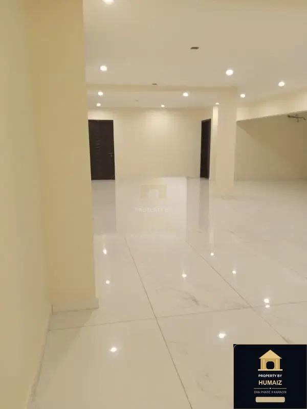 500 Sq. Yd. 6-Bedroom Luxury Villa (West Open, 6 Bath, Residence 1) in Zone B For Sale in DHA Phase 8 Karachi — Photograph 25