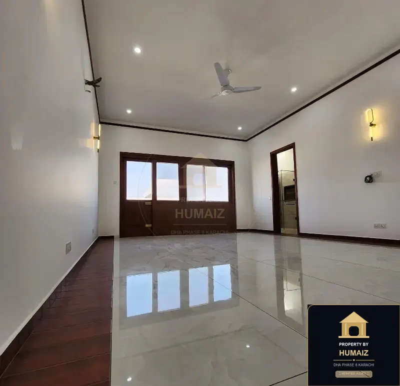500 Sq. Yd. 8-Bedroom Luxury Villa in Zone A For Sale in DHA Phase 8 Karachi — Photograph 9