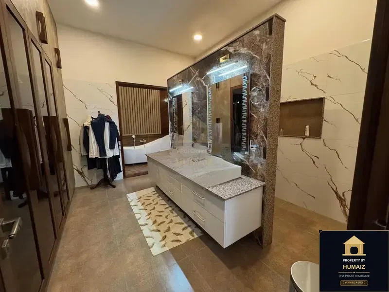500 Sq. Yd. 5-Bedroom Luxury Villa (West Open, 5 Bath, Residence 20) in DHA Phase 8 For Sale in DHA Phase 8 Karachi — Photograph 16