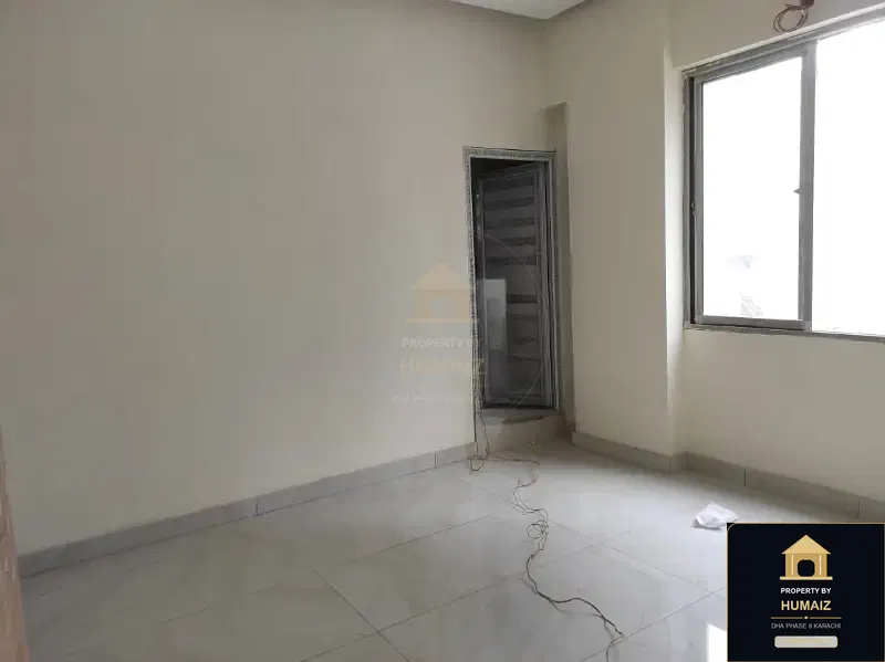 3-Bedroom Luxury Apartment (Basement, 3 Bath, Suite 33) on Al-Murtaza Commercial For Sale in DHA Phase 8 Karachi — Photograph 6