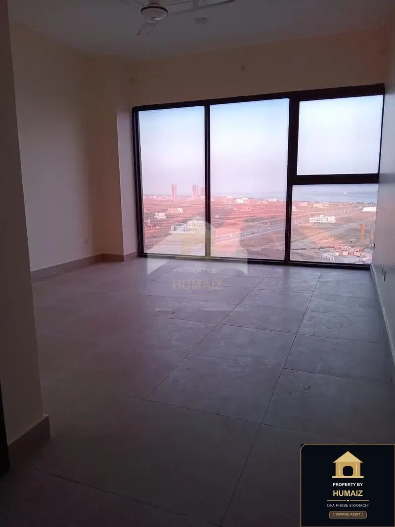 3-Bedroom Luxury Apartment (Sea Facing, 4 Bath, Suite 1) at The Views For Sale in DHA Phase 8 Karachi — Photograph 2