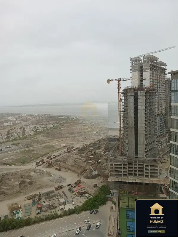 2-Bed Luxury Penthouse (Sea Facing, 4 Bath, Suite 3) at Reef Towers For Rent in DHA Phase 8 Karachi — Photograph 8