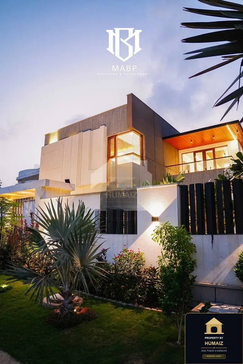 1,000 Sq. Yd. 6-Bedroom Luxury Villa (6 Bath, Residence 25) in DHA Phase 8 For Sale in DHA Phase 8 Karachi — Photograph 2