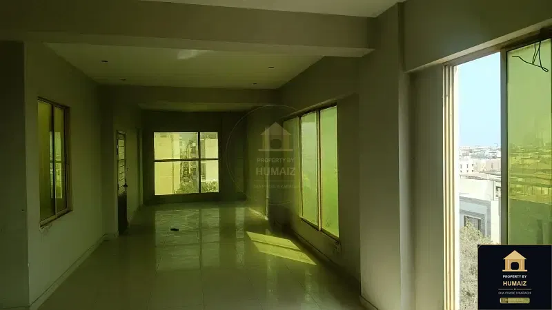 200 Sq. Yd. Corporate Office Space (Unit 1) in DHA Phase 8 For Rent in DHA Phase 8 Karachi — Photograph 4