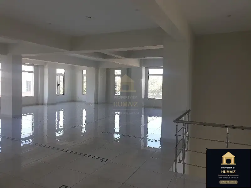 222 Sq. Yd. Corporate Office Space in Zone A For Rent in DHA Phase 8 Karachi — Photograph 7