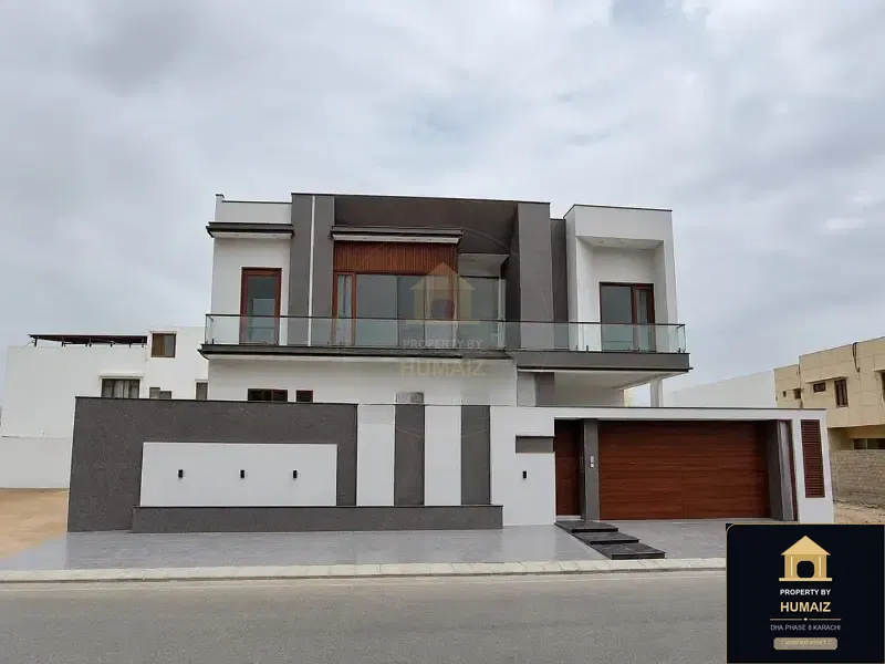 500 Sq. Yd. 7-Bedroom Luxury Villa in Khayaban-e-Bahria For Sale in DHA Phase 8 Karachi — Photograph 2