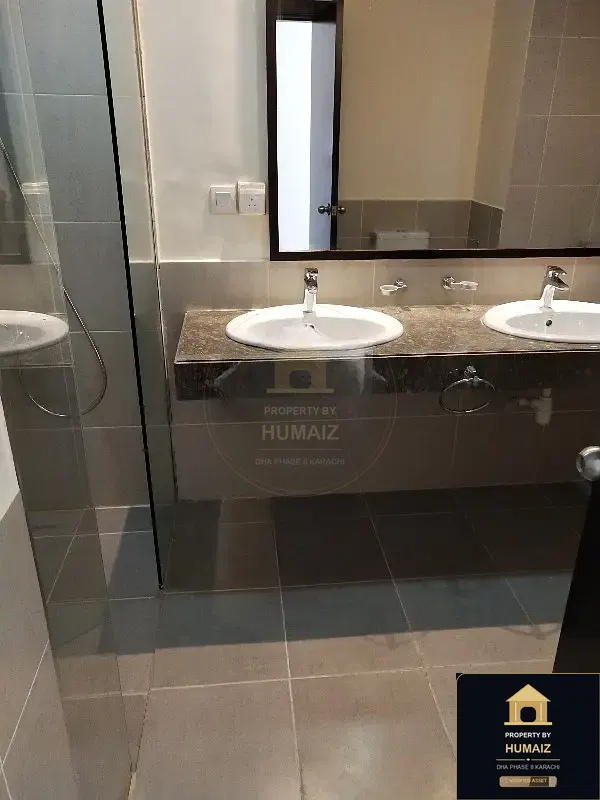 2-Bedroom Luxury Apartment (Sea Facing, 4 Bath, Suite 1) at Coral Towers For Sale in DHA Phase 8 Karachi — Photograph 10