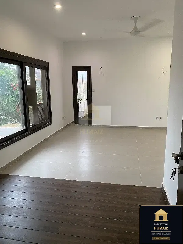 3-Bedroom Upper/Lower Portion (Brand New, 3 Bath, Unit 35) in DHA Phase 8 For Rent in DHA Phase 8 Karachi — Photograph 7