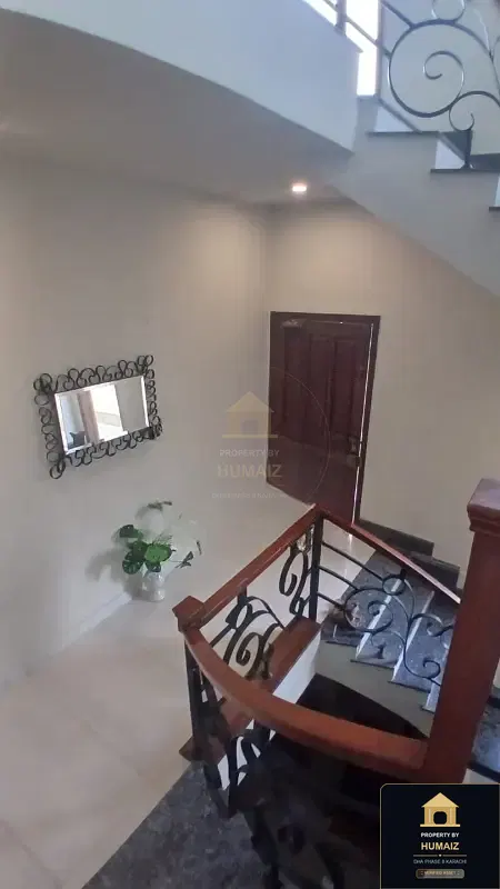 1,000 Sq. Yd. 7-Bedroom Luxury Villa (Basement, 7 Bath, Residence 4) in DHA Phase 8 For Sale in DHA Phase 8 Karachi — Photograph 21