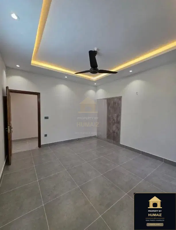 3-Bedroom Luxury Apartment (4 Bath, Suite 17) at Creek Vistas For Rent in DHA Phase 8 Karachi — Photograph 3