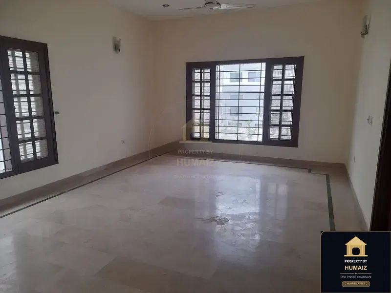 3-Bedroom Upper/Lower Portion (3 Bath, Unit 3) in Zone A For Rent in DHA Phase 8 Karachi — Photograph 5