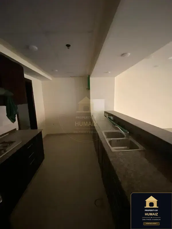 361 Sq. Yd. 3-Bedroom Luxury Villa at Coral Towers For Sale in DHA Phase 8 Karachi — Photograph 18