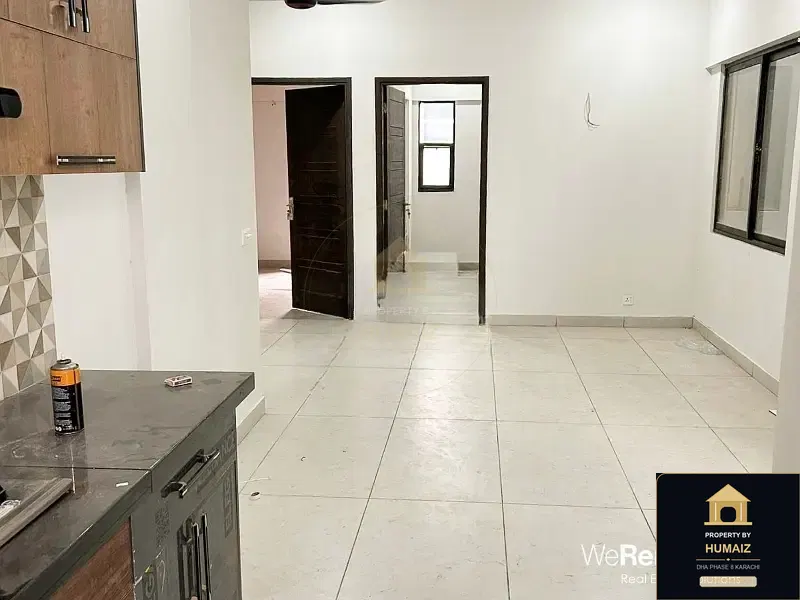 3-Bedroom Luxury Apartment (Boulevard Facing, 3 Bath, Suite 18) on Al-Murtaza Commercial For Rent in DHA Phase 8 Karachi — Photograph 8