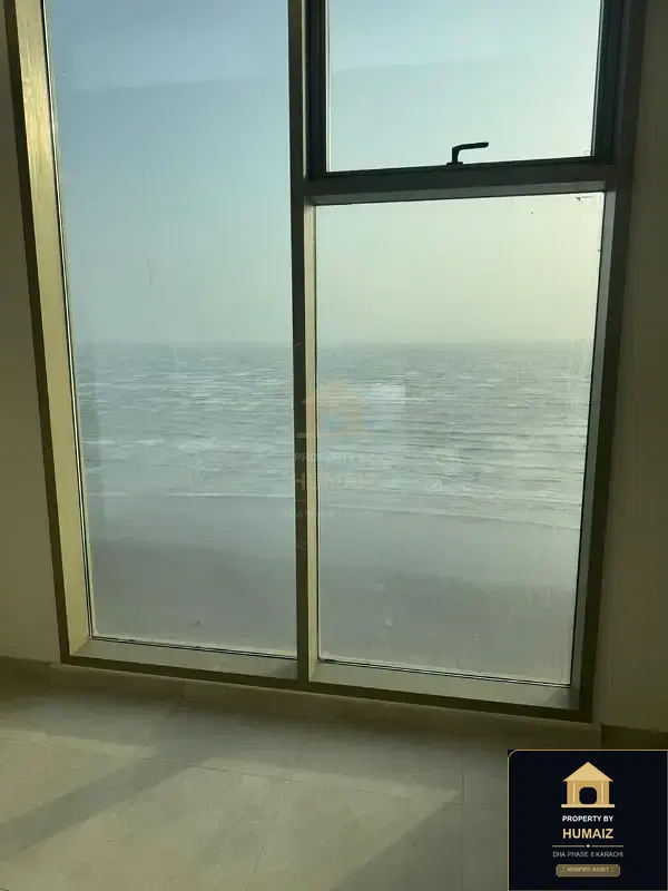 2-Bedroom Luxury Apartment (Sea Facing, 3 Bath, Suite 51) at The Views For Rent in DHA Phase 8 Karachi — Photograph 13