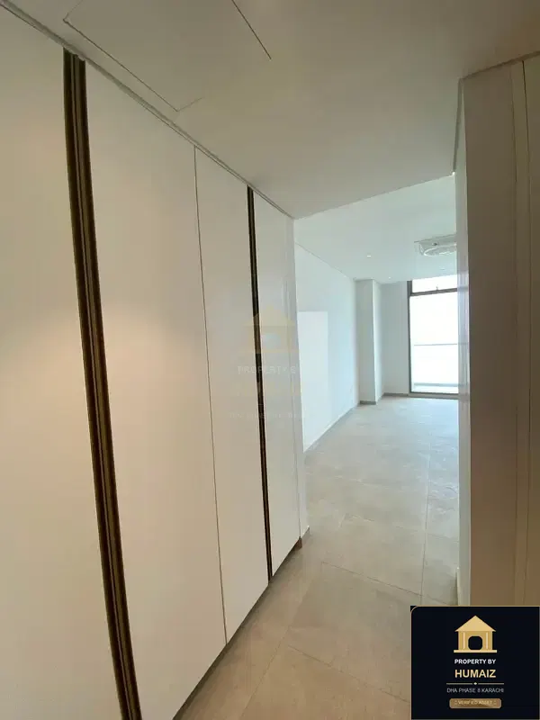 2-Bedroom Luxury Apartment (Sea Facing, 3 Bath, Suite 25) at The Views For Rent in DHA Phase 8 Karachi — Photograph 4