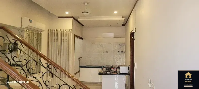 100 Sq. Yd. 4-Bedroom Luxury Villa (Basement, 4 Bath, Residence 2) in DHA Phase 8 For Sale in DHA Phase 8 Karachi — Photograph 4