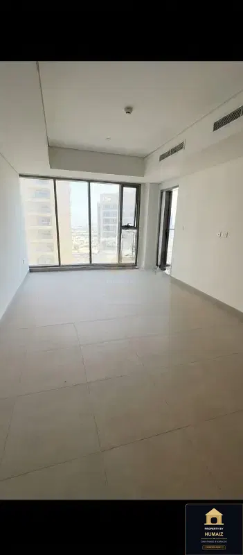 1-Bedroom Luxury Apartment (Private Pool, 2 Bath, Suite 20) at Panorama For Sale in DHA Phase 8 Karachi — Photograph 2