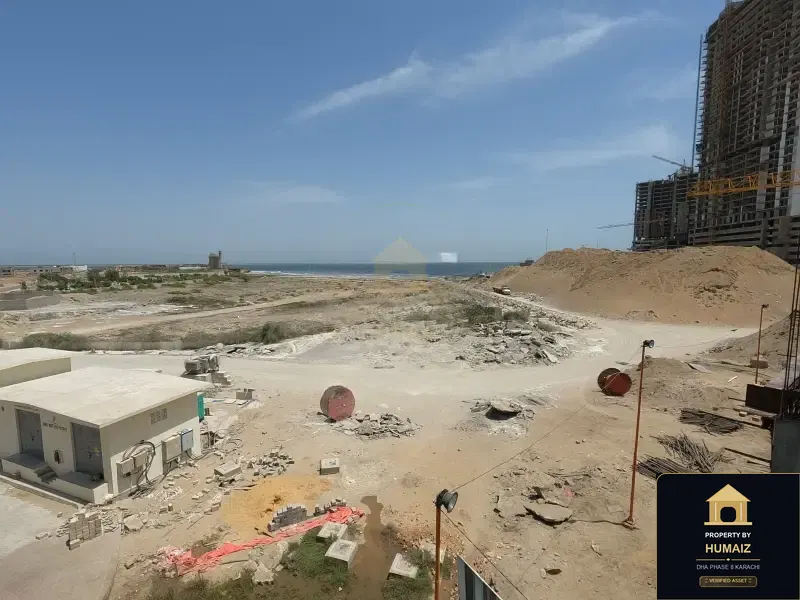2-Bedroom Luxury Apartment (2 Bath, Suite 1) at Emaar Oceanfront For Sale in DHA Phase 8 Karachi — Photograph 2