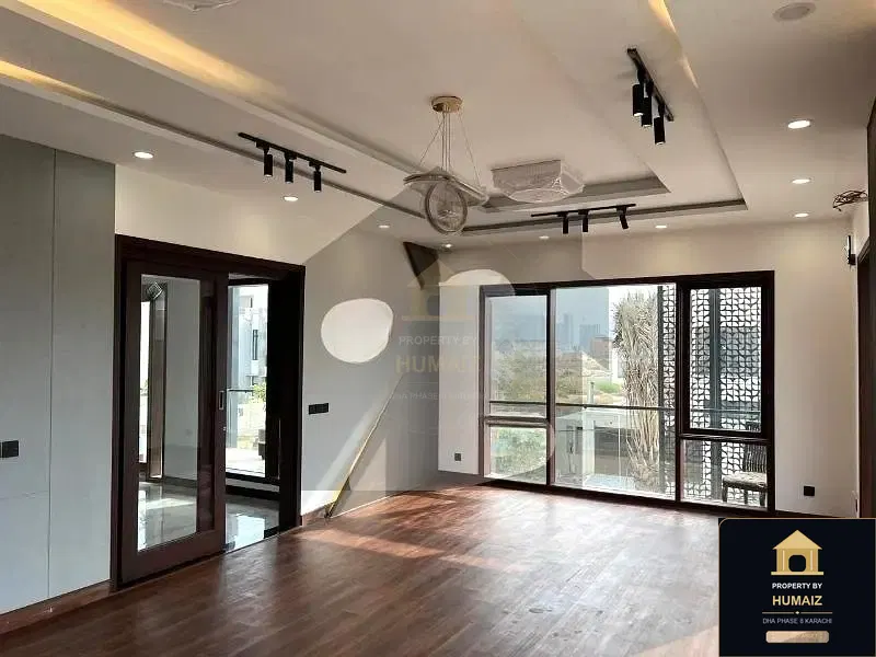 500 Sq. Yd. 7-Bedroom Luxury Villa in Khayaban-e-Shujaat For Sale in DHA Phase 8 Karachi — Photograph 2