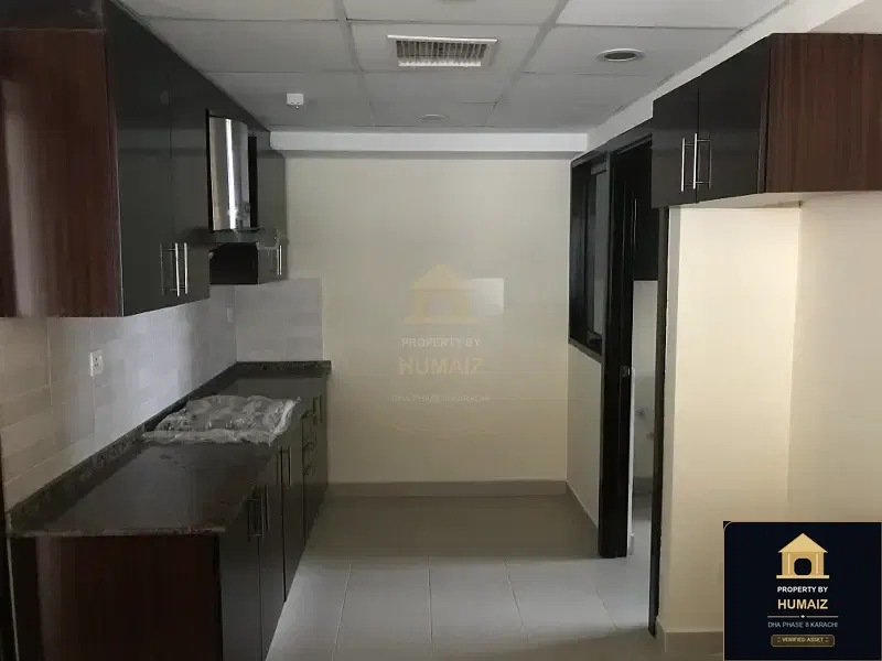2-Bedroom Luxury Apartment (Sea Facing, 3 Bath, Suite 1) at Coral Towers For Rent in DHA Phase 8 Karachi — Photograph 5