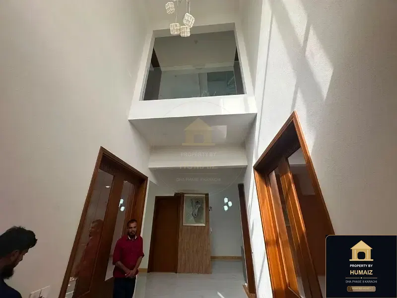 1,000 Sq. Yd. 6-Bedroom Luxury Villa (Private Pool, 6 Bath, Residence 3) on Zulfiqar Commercial For Sale in DHA Phase 8 Karachi — Photograph 25