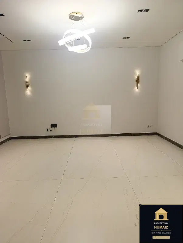 500 Sq. Yd. 5-Bedroom Luxury Villa (Private Pool, 6 Bath, Residence 6) at Creek Vistas For Sale in DHA Phase 8 Karachi — Photograph 14