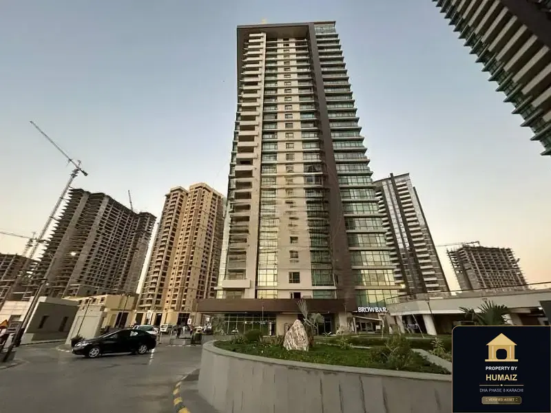 3-Bedroom Luxury Apartment (Private Pool, 4 Bath, Suite 10) at Reef Towers For Rent in DHA Phase 8 Karachi — Photograph 2