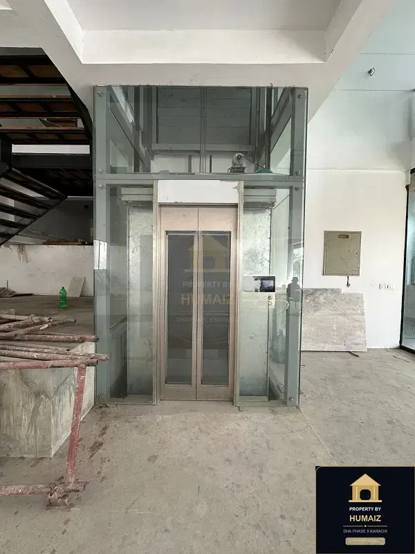 1,067 Sq. Yd. Commercial Retail Shop on Al-Murtaza Commercial For Rent in DHA Phase 8 Karachi — Photograph 6
