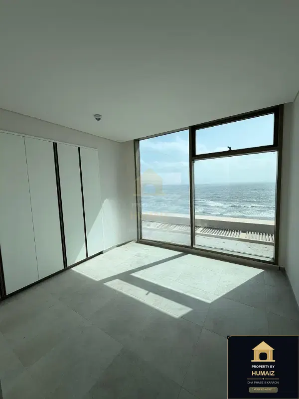 4-Bedroom Luxury Apartment at The Views North Tower For Sale in DHA Phase 8 Karachi — Photograph 12