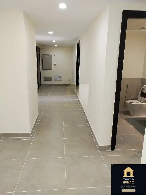 2-Bedroom Luxury Apartment (Sea Facing, 4 Bath, Suite 1) at Coral Towers For Sale in DHA Phase 8 Karachi — Photograph 12