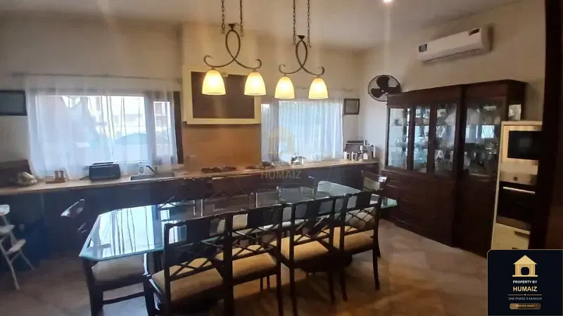 1,000 Sq. Yd. 7-Bedroom Luxury Villa (Basement, 7 Bath, Residence 6) in DHA Phase 8 For Sale in DHA Phase 8 Karachi — Photograph 6