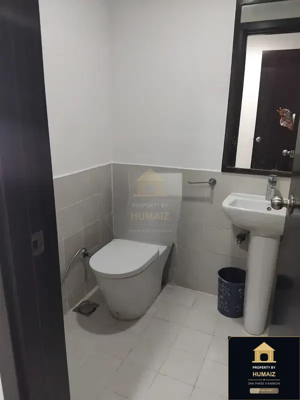 4-Bedroom Luxury Apartment (Sea Facing, 5 Bath, Suite 8) at Coral Towers For Sale in DHA Phase 8 Karachi — Photograph 32