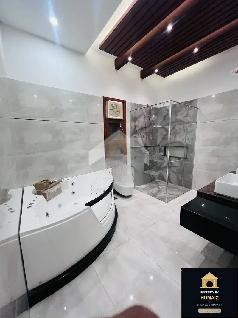 500 Sq. Yd. 6-Bedroom Luxury Villa (West Open, 6 Bath, Residence 67) in DHA Phase 8 For Sale in DHA Phase 8 Karachi — Photograph 14