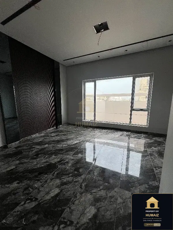 300 Sq. Yd. 5-Bedroom Luxury Villa (Corner, 6 Bath, Residence 6) in Khayaban-e-Sahil For Sale in DHA Phase 8 Karachi — Photograph 15